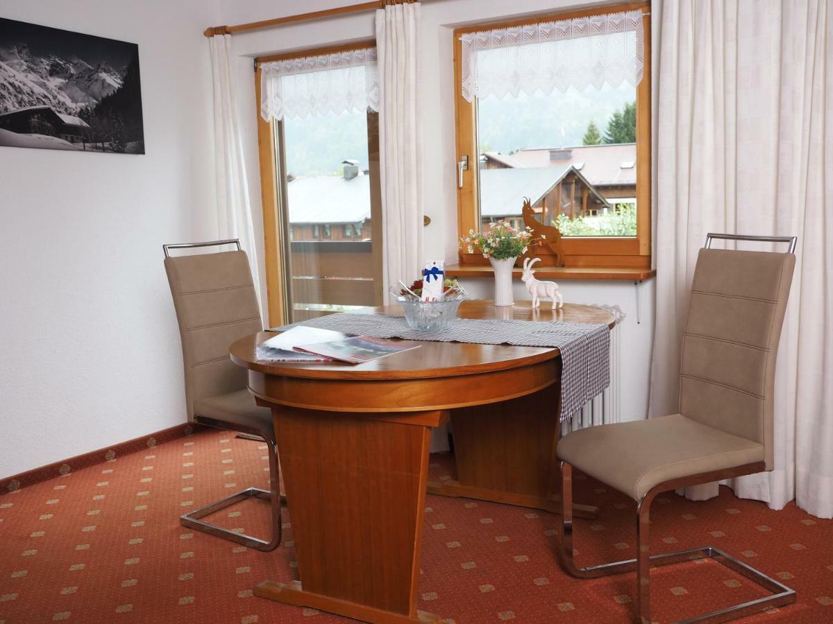 Ferienwohnungen Zint-Spiegl - Bergbahnticket Von Mai Bis November Inklusive! Oberstdorf Zewnętrze zdjęcie